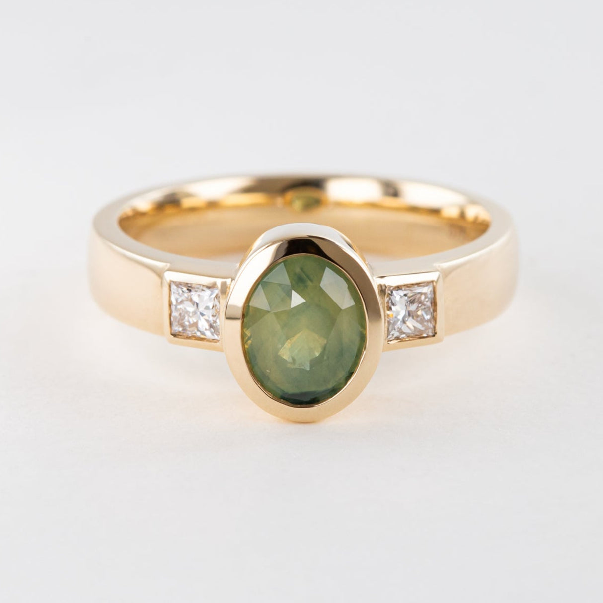 Opalescent Moss Green Sapphire Memories Ring in Gold with Diamonds