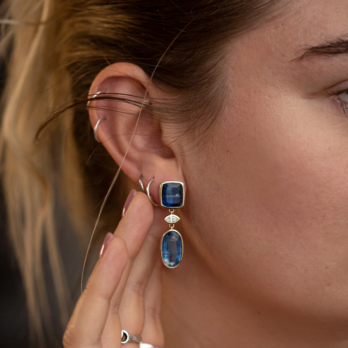 Kyanos Drop Earrings with Diamonds in 9 carat Gold