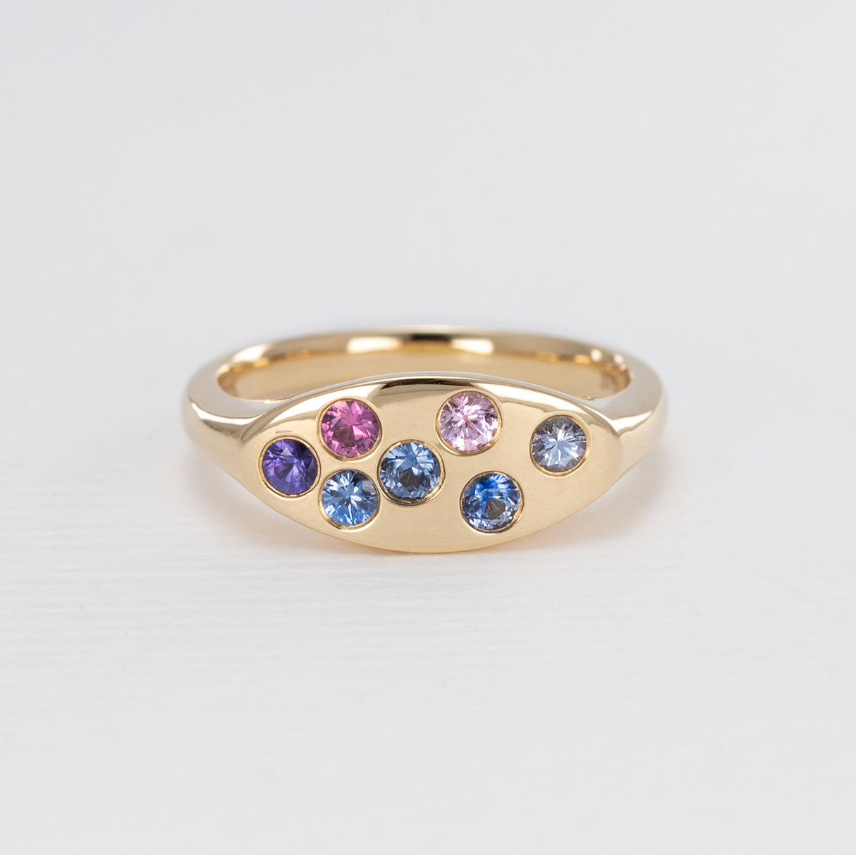 Blueberry Sapphire Sprinkle Signet Ring