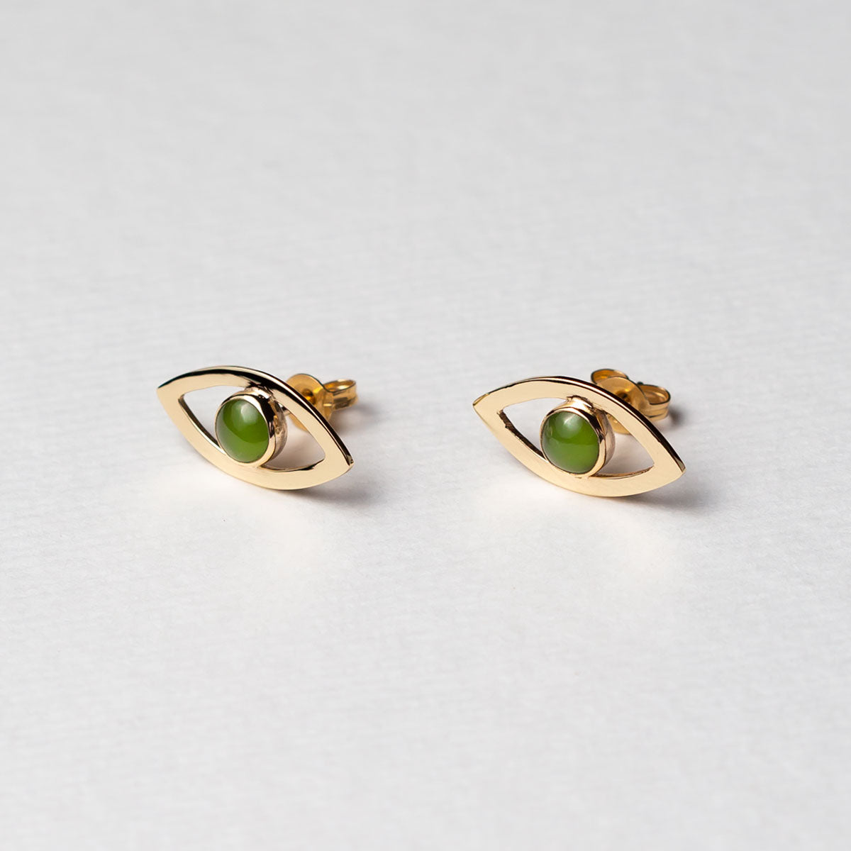 Pounamu Eye Candy Stud Earrings in 9 carat Gold