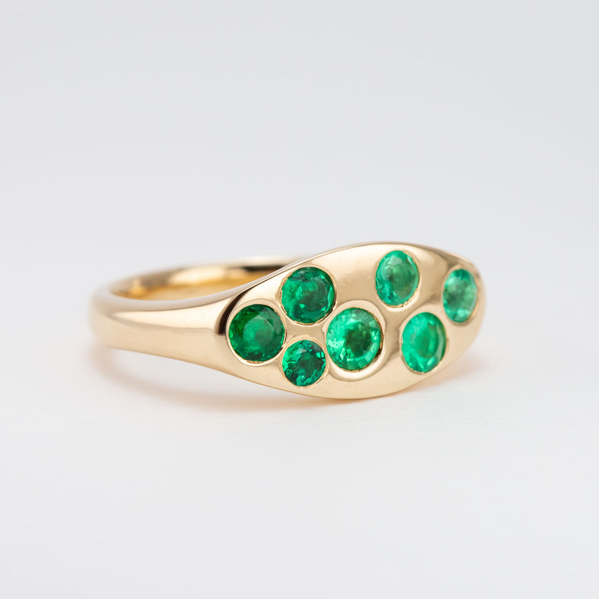Emerald Signet Sprinkle Gold Ring
