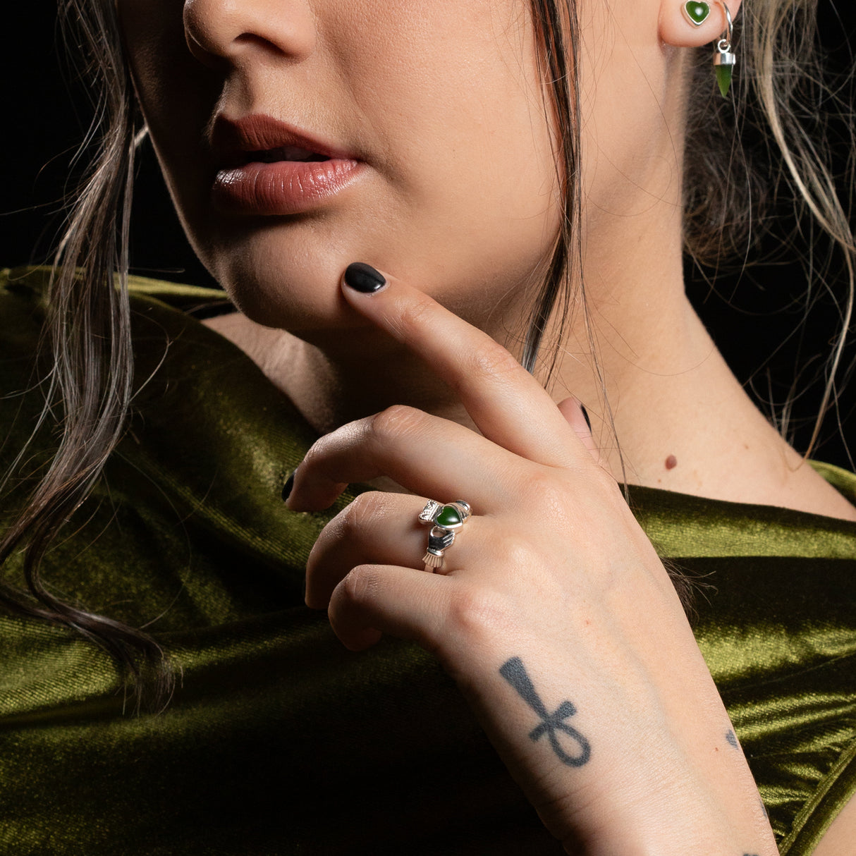 Pounamu Claddagh Ring