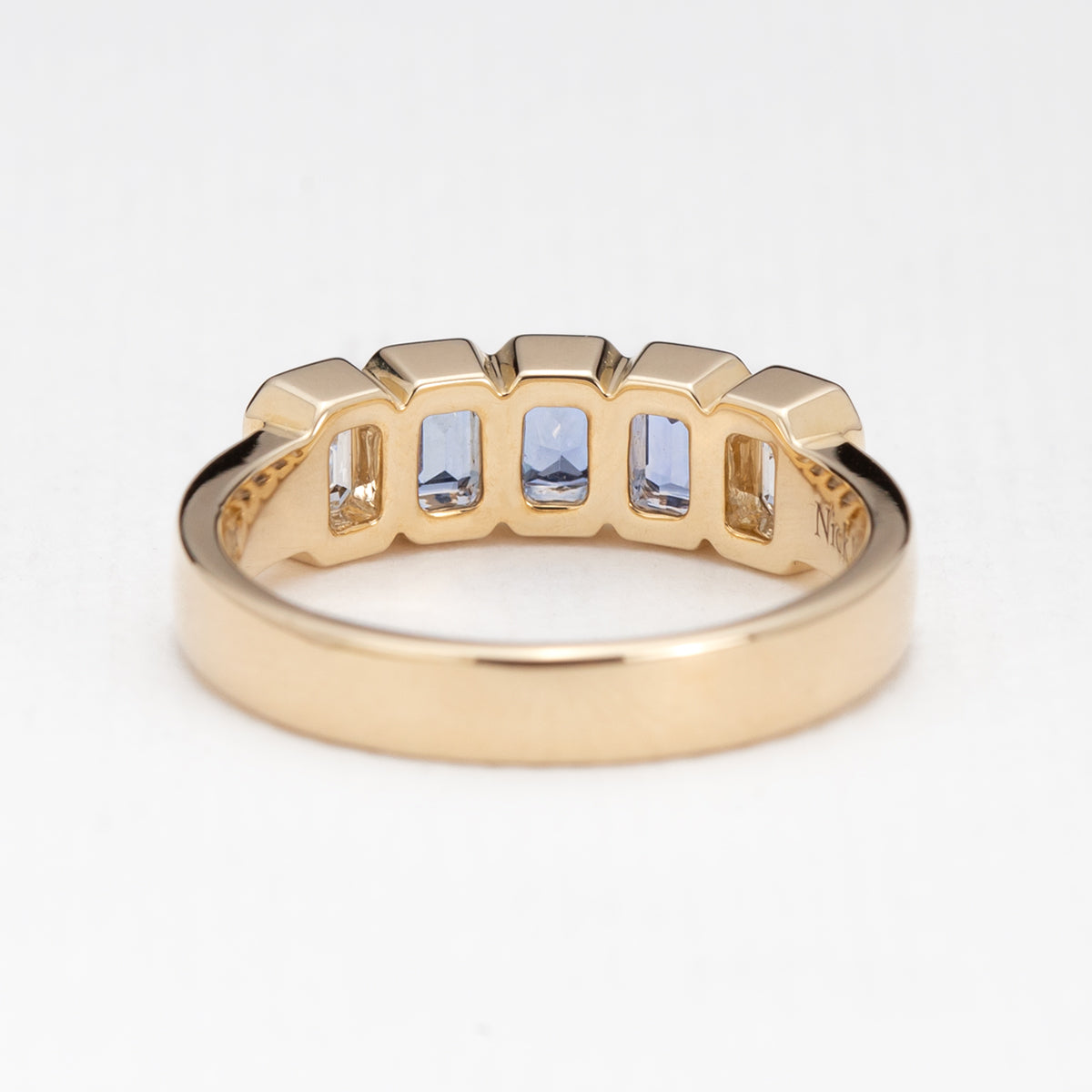 Lakeside Windows Sapphire Gold Ring