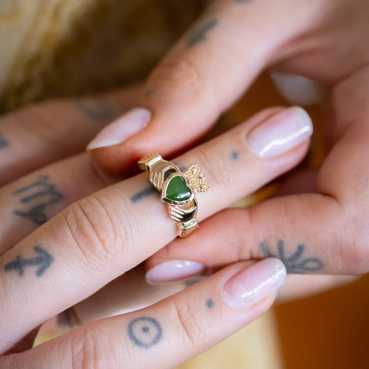 Pounamu Claddagh Gold Ring