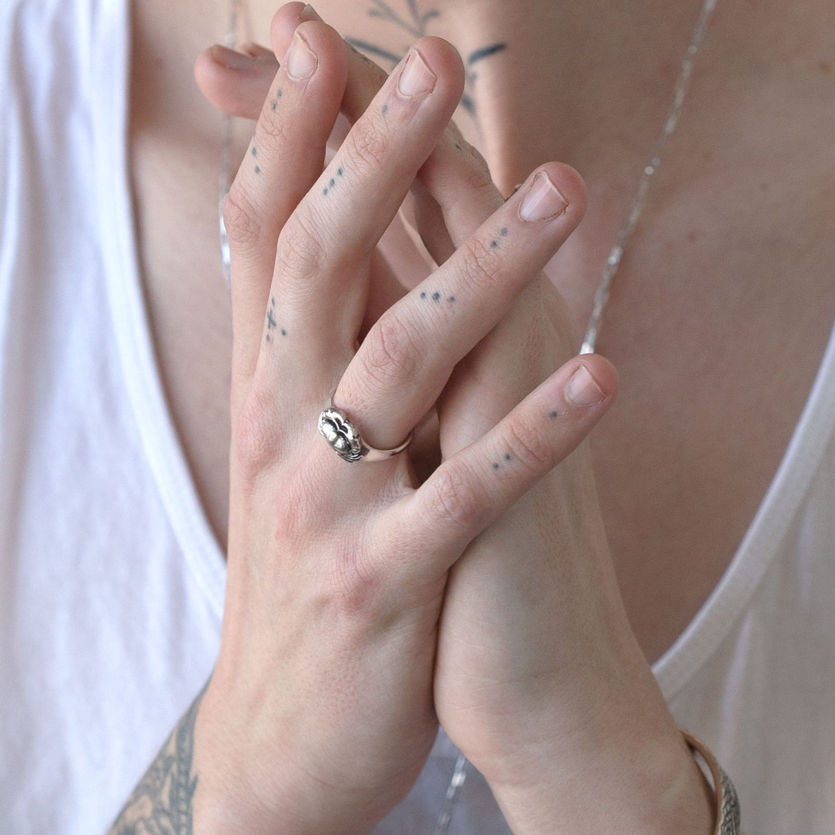 Crab Romance ring in Sterling Silver