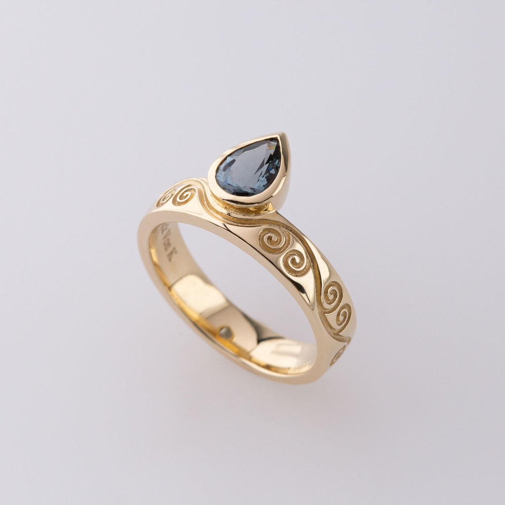 Grey Spinel Raindrop ring in 9 carat Gold