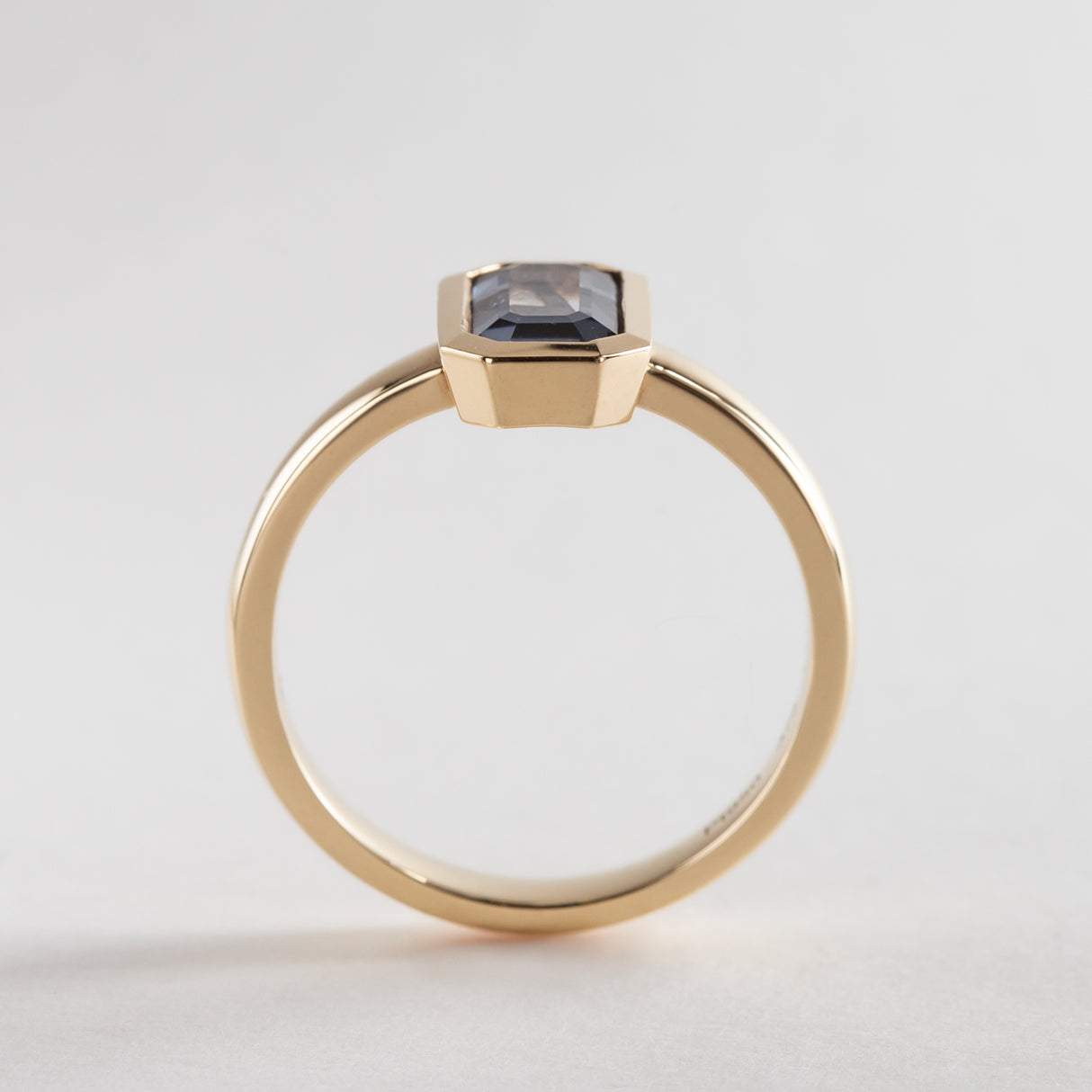 Thunderstorm ring with Grey Spinel in 9ct Gold and Platinum