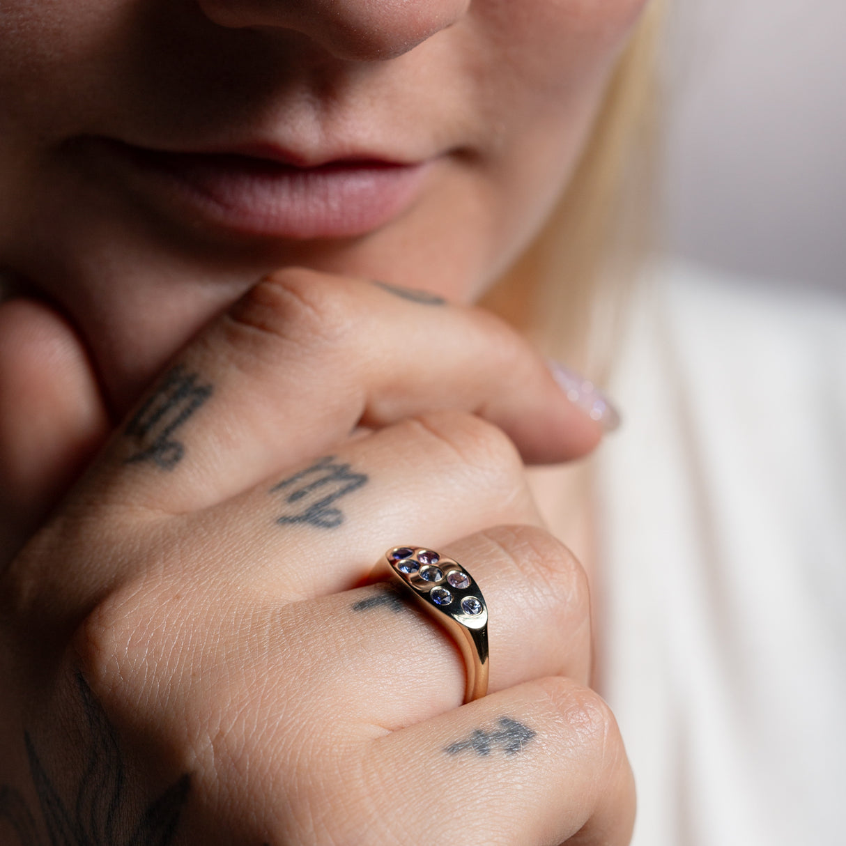 Blueberry Sapphire Sprinkle Signet Ring