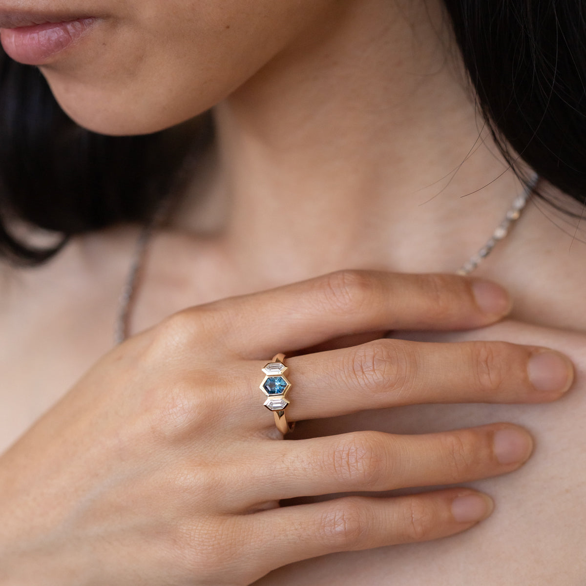 Delphi Sapphire Gold Ring