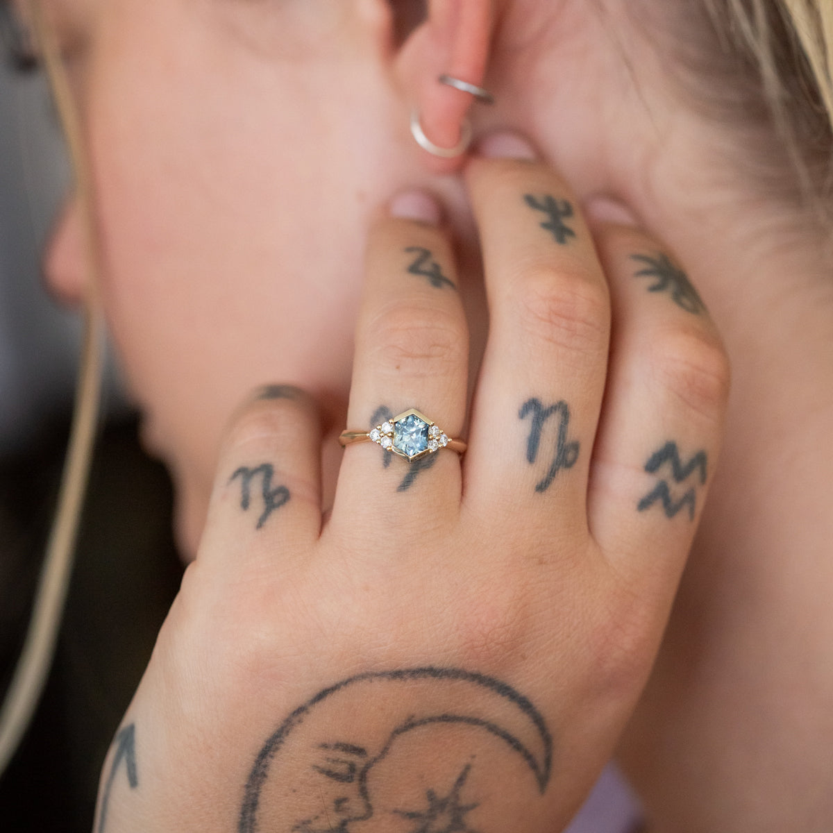 Stardust Sapphire & Diamond Gold Ring