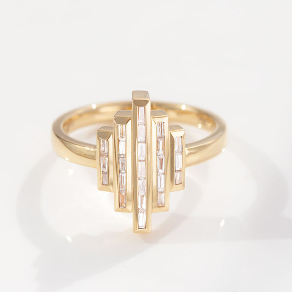 Diamond Manhattan ring in 18 carat Gold – Nick Von K