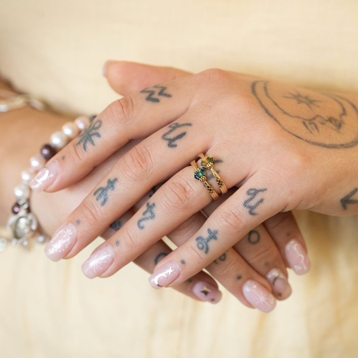 Teal Sapphire Dragon Claw Ring