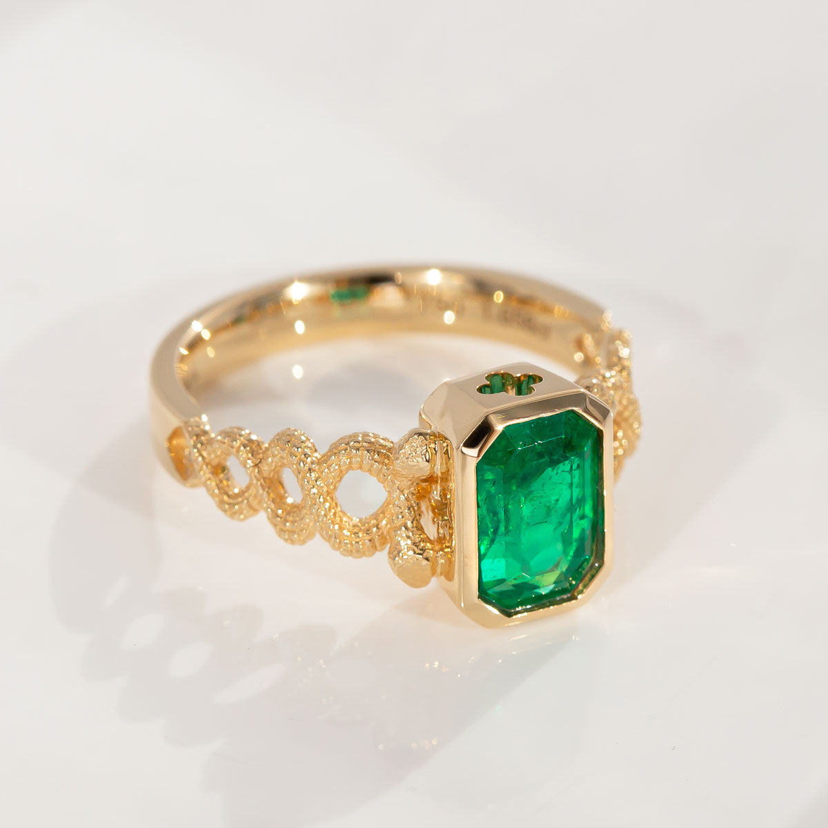 1.66 carat Emerald Snake Charmer ring in 18 carat Gold