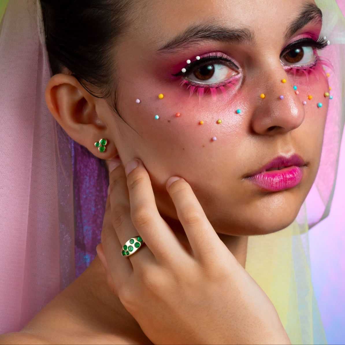 Emerald Signet Sprinkle Gold Ring