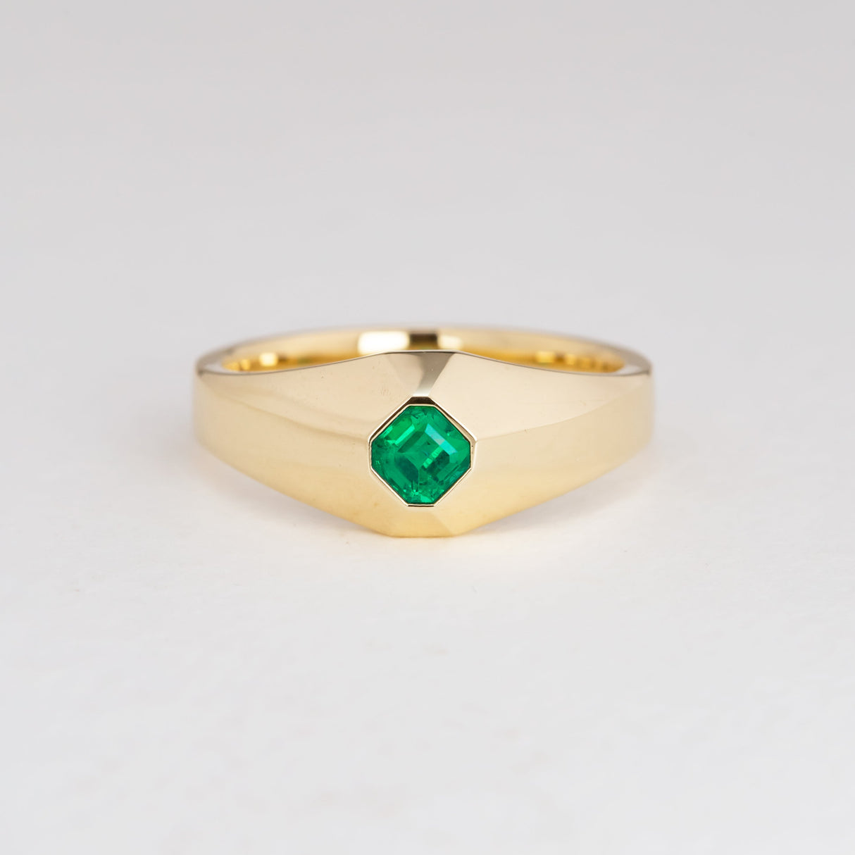 Emerald Geometric Signet Ring