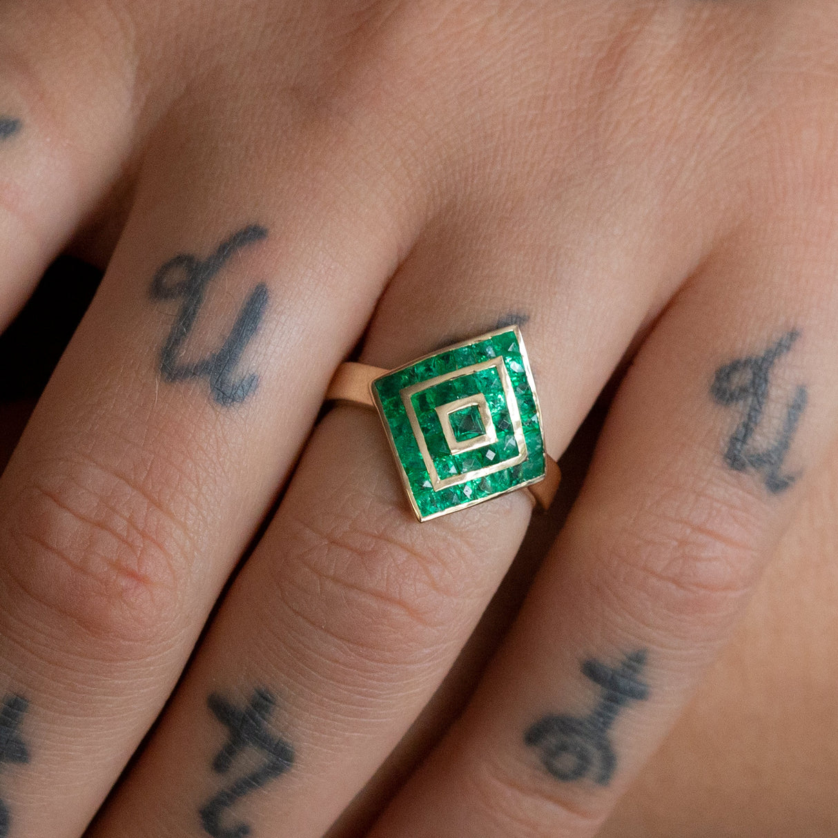 Emerald Magic Carpet Ring