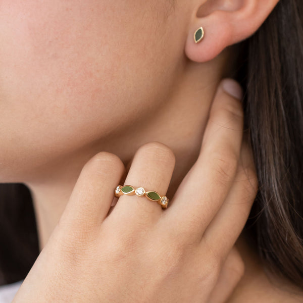 Pounamu and Diamond Blossom Eternity ring in Yellow Gold or Platinum