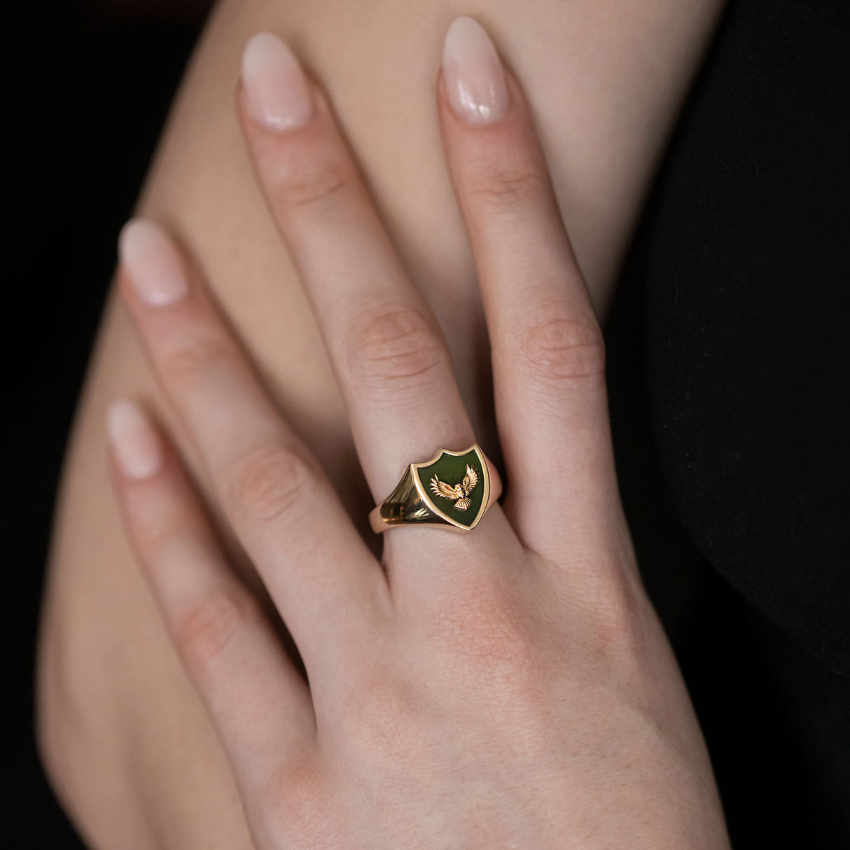 Pounamu Owl Crest Signet ring in Yellow Gold or Platinum