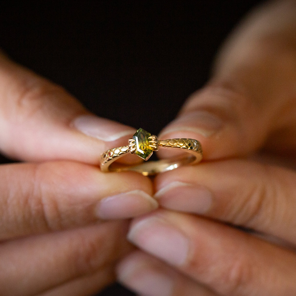 Golden Green Bicolour Sapphire Dragon Claw Ring