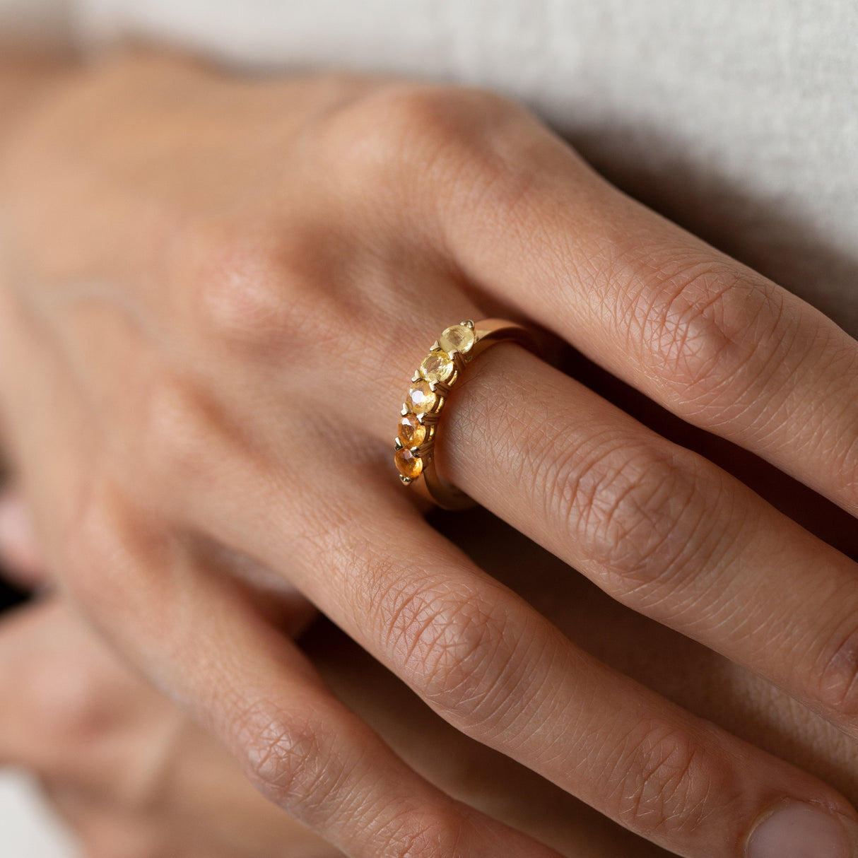 Sunshine Ombré Sapphire Heart Claw Ring