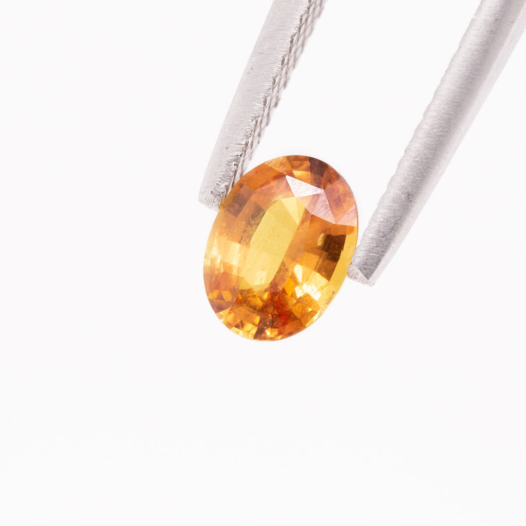 Dark Amber Sapphire Oval 1.10 carat