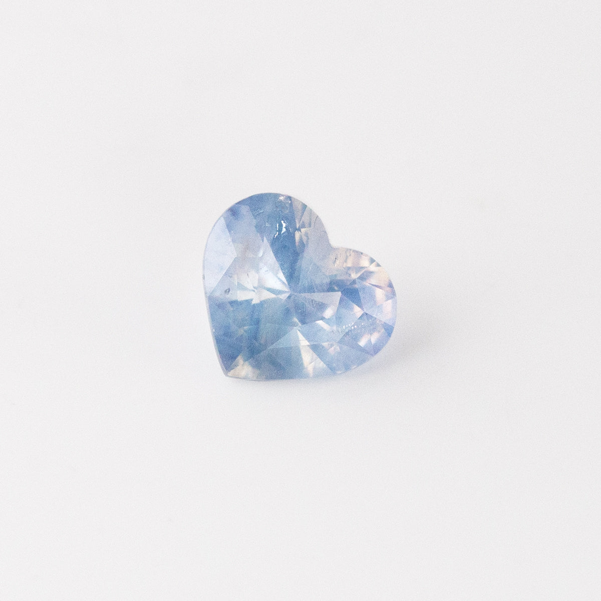 Opalescent Blue Heart Sapphire 1.13 carat
