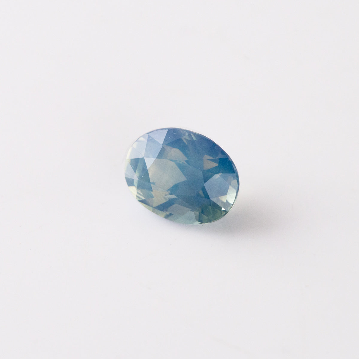 Opalescent Blue Sapphire 1.19 carat
