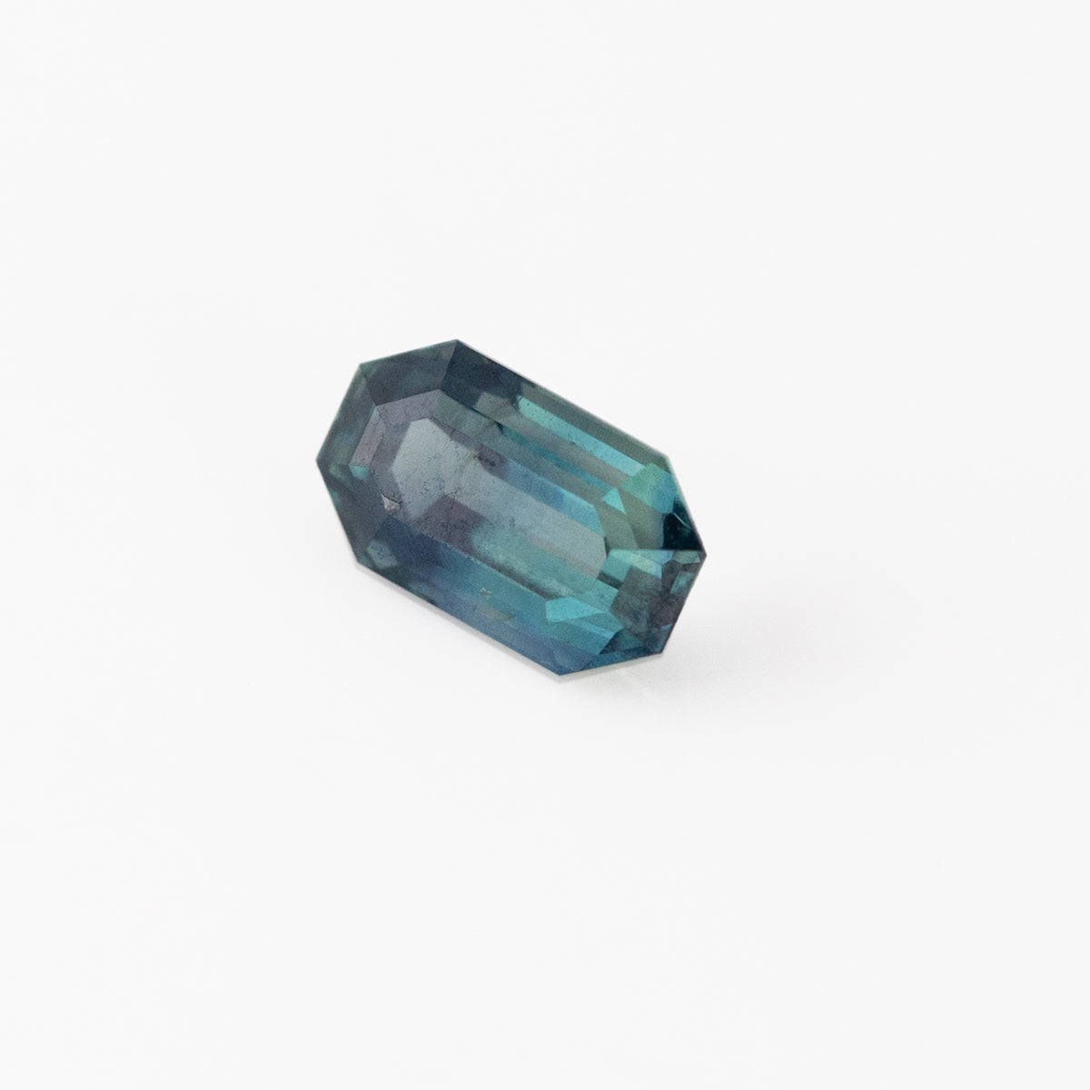 Blue Green Sapphire Octagonal cut 1.00 carat