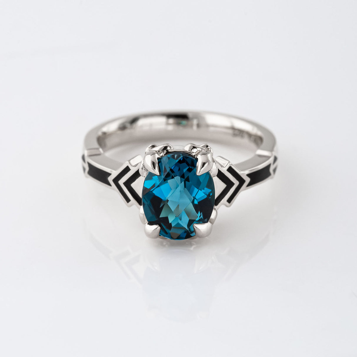 Robin Hood ring with London Blue Topaz