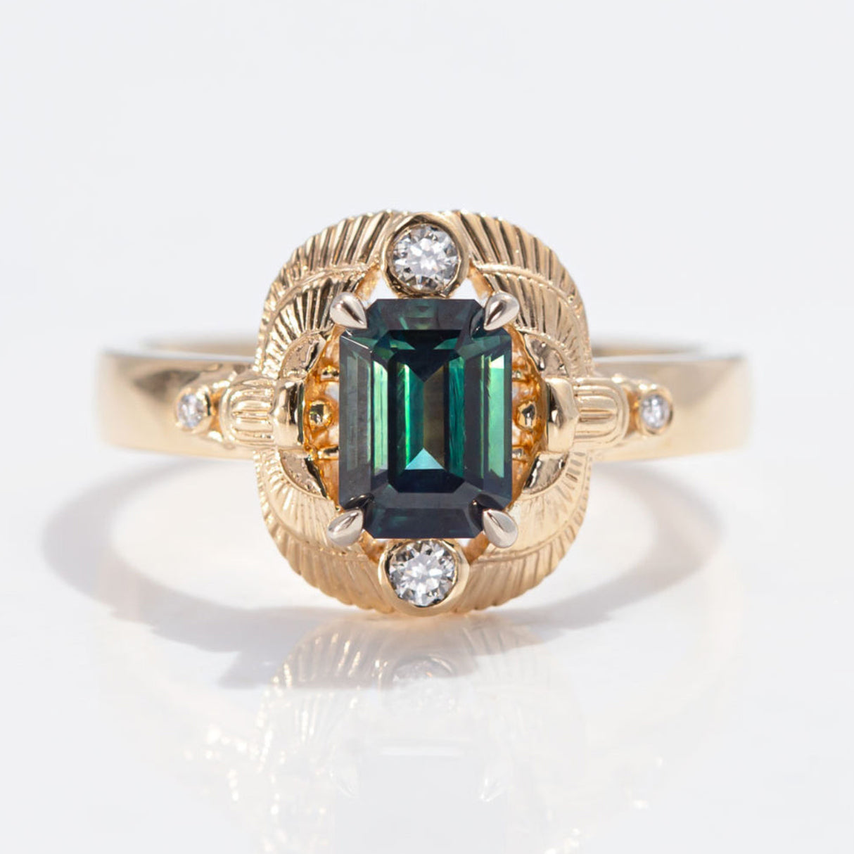 1.35 carat Teal Sapphire Twin Scarab ring with Diamonds in 18 carat Gold