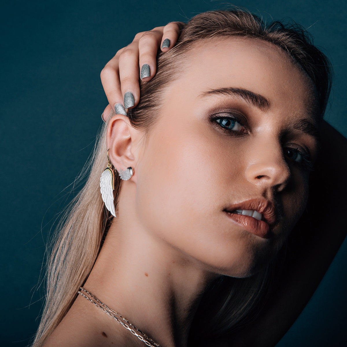 9 carat Gold Mother of Pearl Wing Earrings