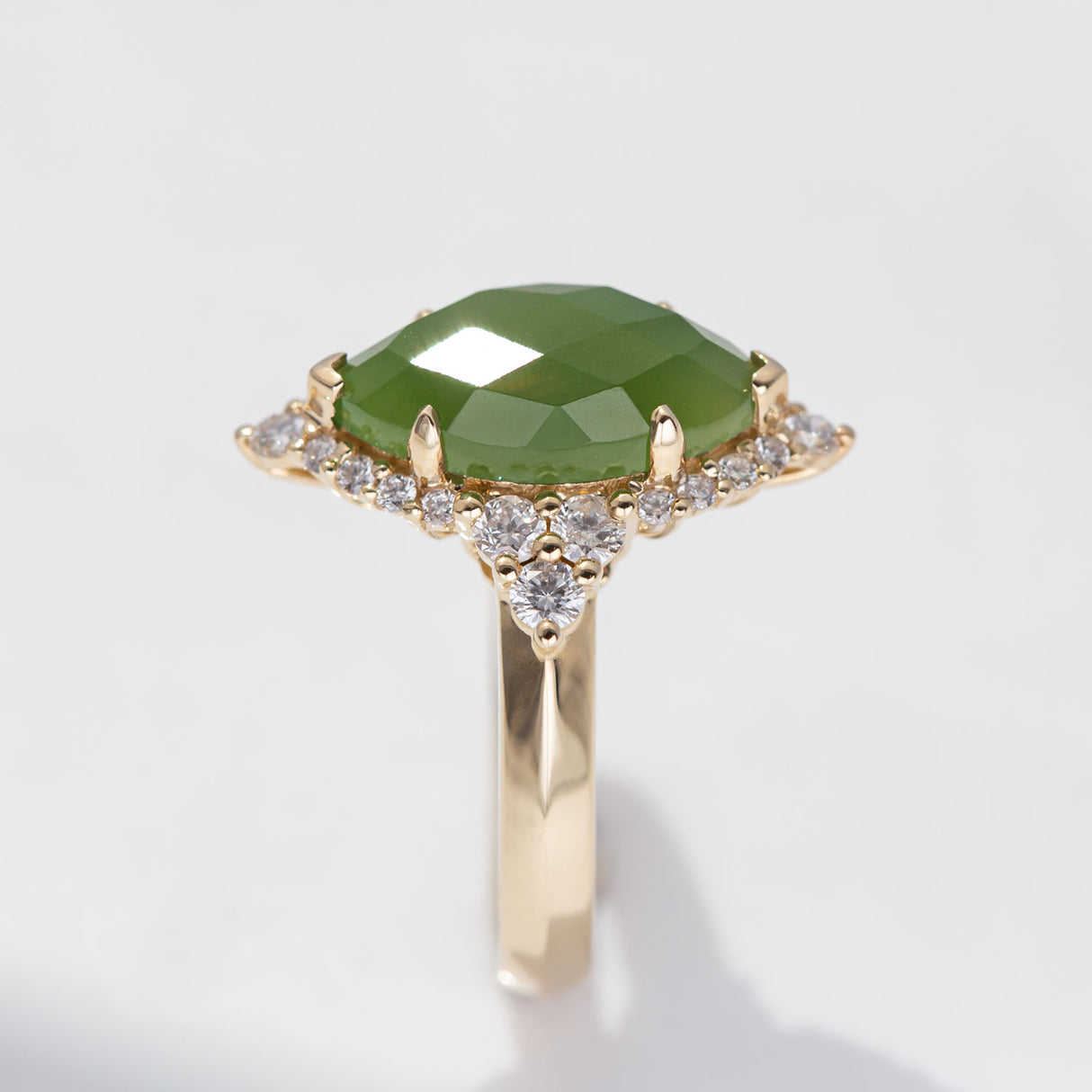 Pounamu Marquise and Diamond Starlight ring in Yellow Gold or Platinum