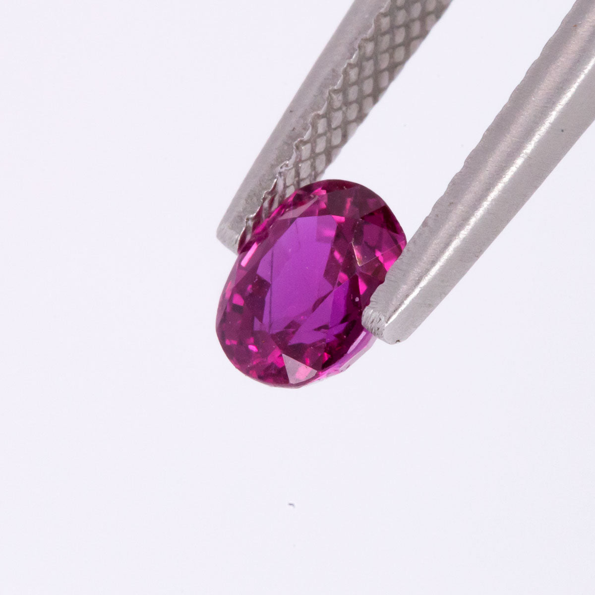 Crimson Pink Sapphire Oval cut 1.03 carats