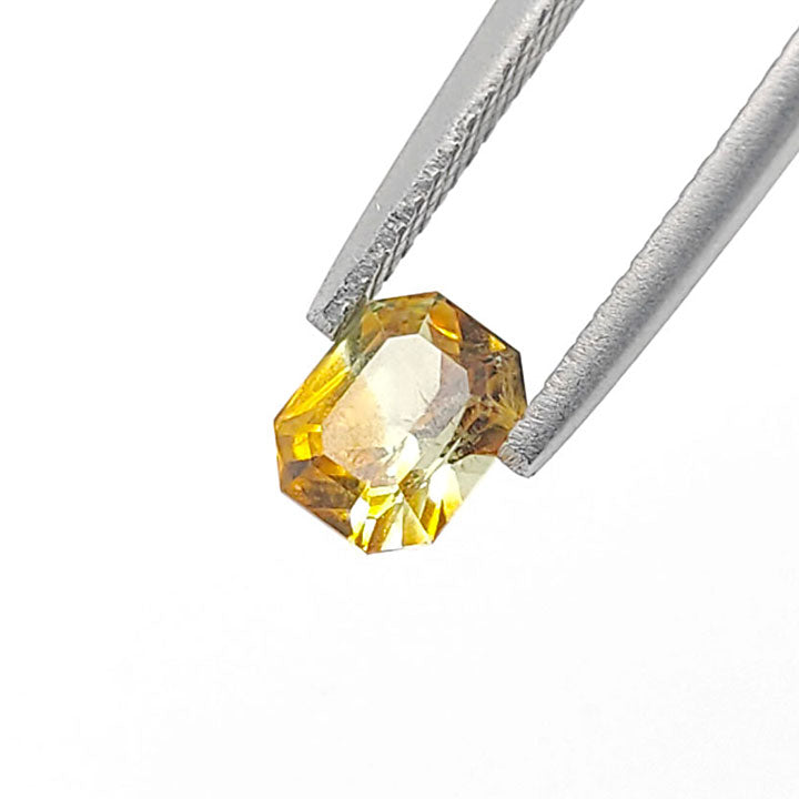 Golden Yellow Parti Sapphire Octagonal cut 1.50 carat