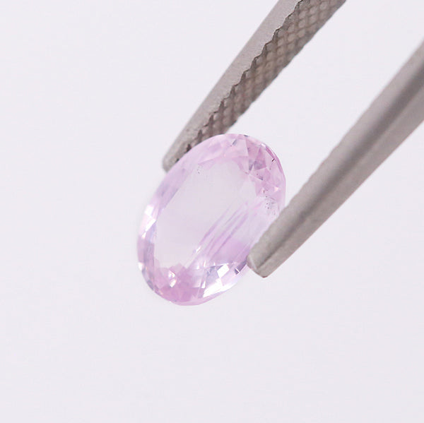 Classic Baby Pink Sapphire Oval faceted 2.0 carats