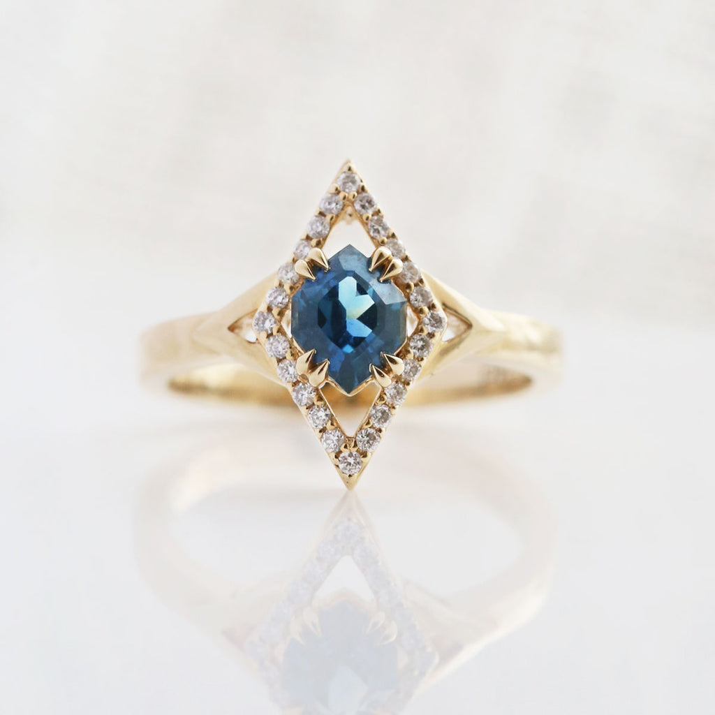 1.0 carat Deep Vibrant Blue Sapphire Helios Ring with Diamonds in 14 carat Yellow Gold