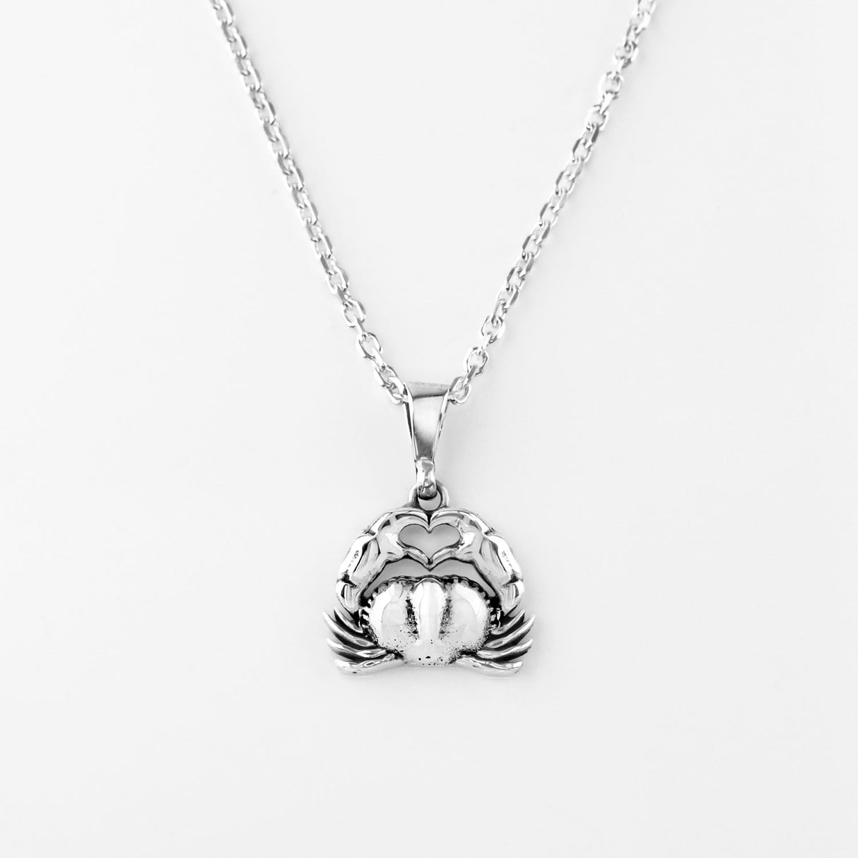 Crab Romance Charm necklace in Sterling Silver