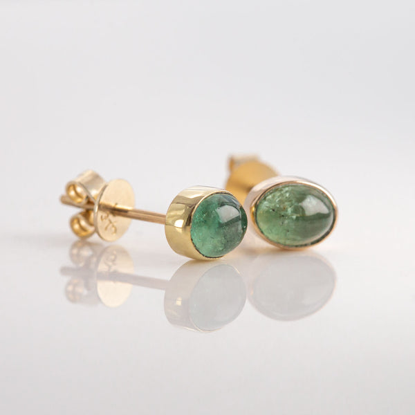 Emerald Cabochon Stud Earrings in 14 carat Yellow Gold