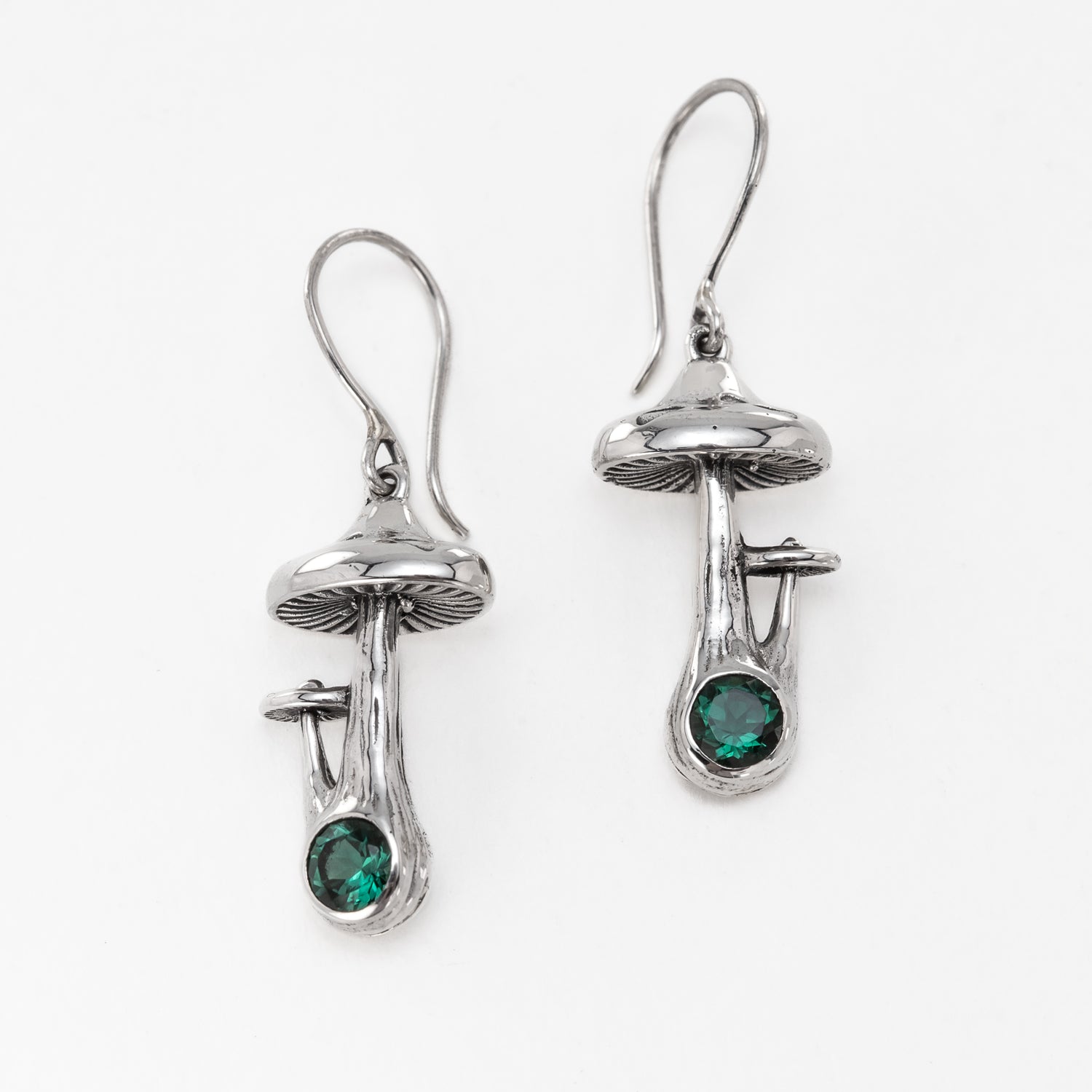 Myscelium Earrings with Green Agate – Nick Von K