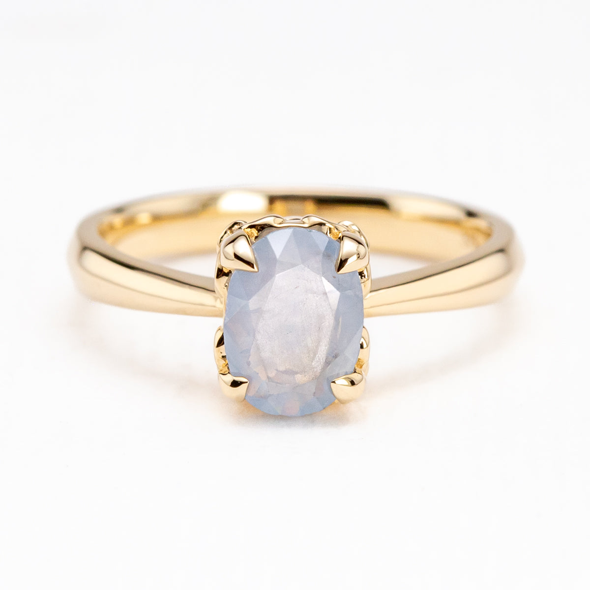 Misty Grey Sapphire Tiny Bloom Ring
