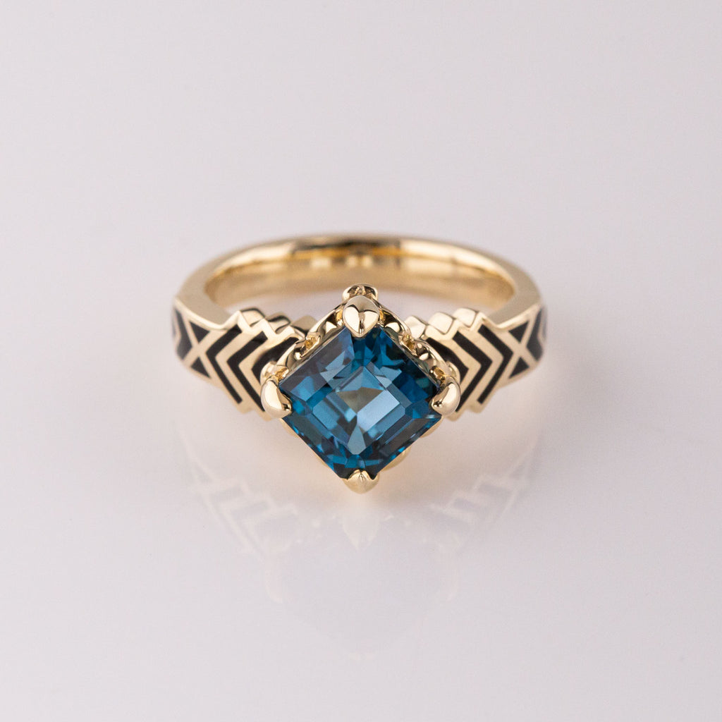 London Blue Topaz Gatsby ring in 9 carat Gold