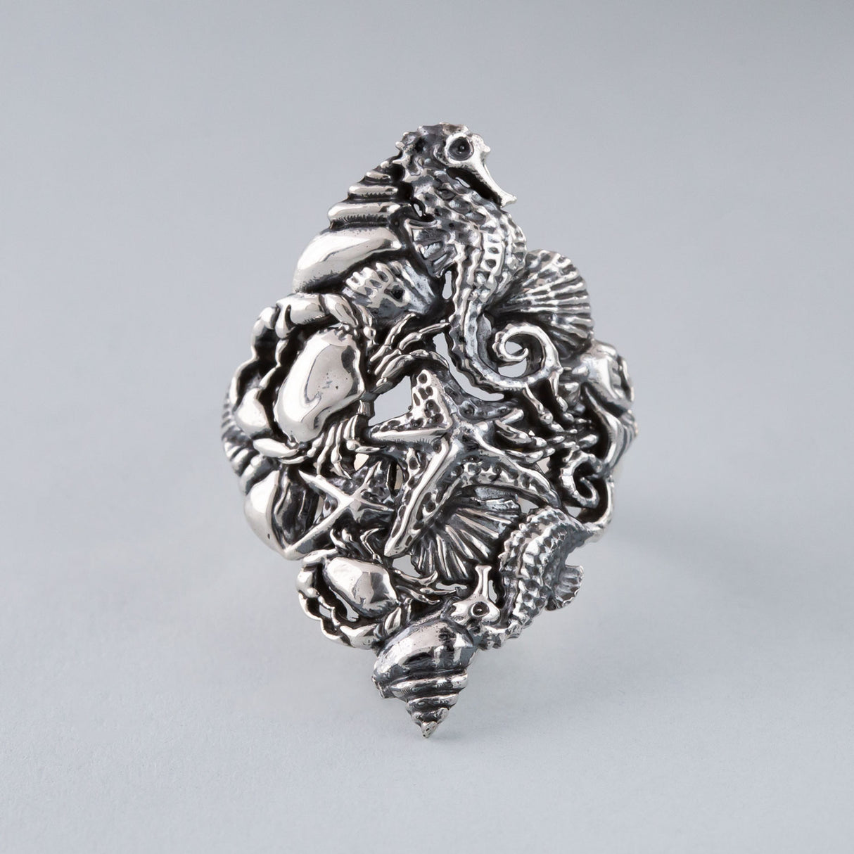 Seahorse Garden Ring