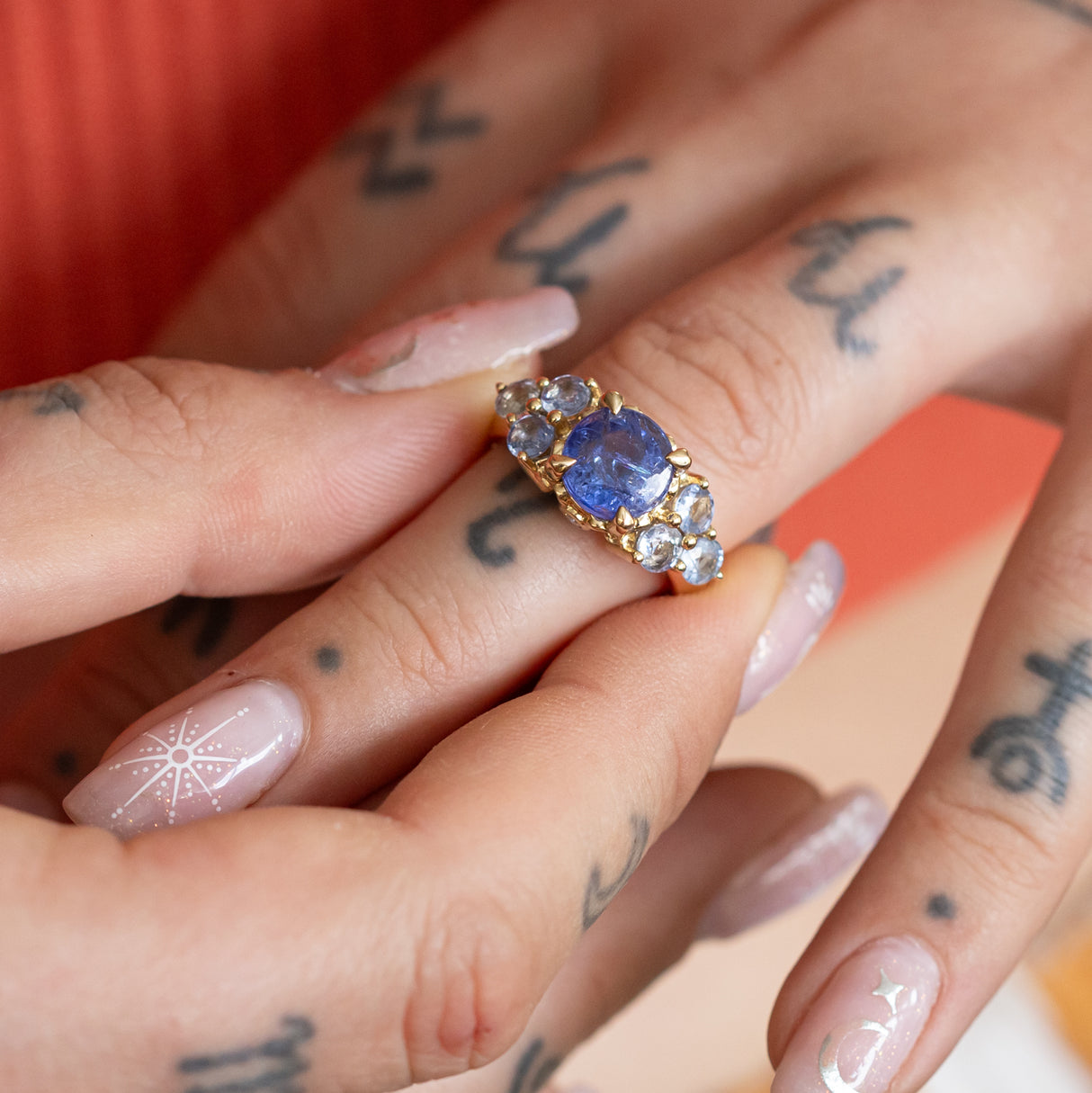 Iris Bouquet Ring in Tanzanite and Sapphire