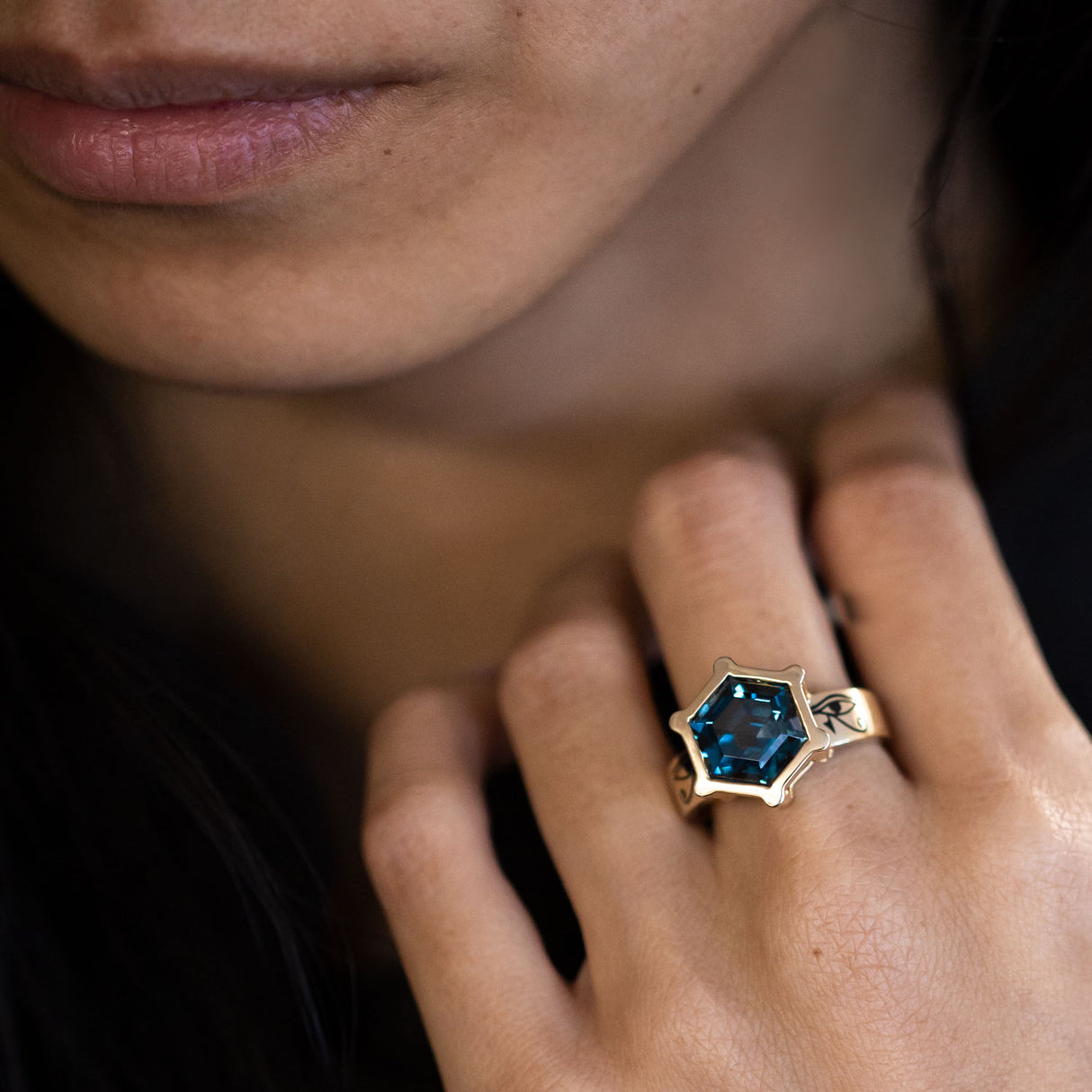 Eye of Horus / Eye of Ra ring with London Blue Topaz  in 9 carat Gold