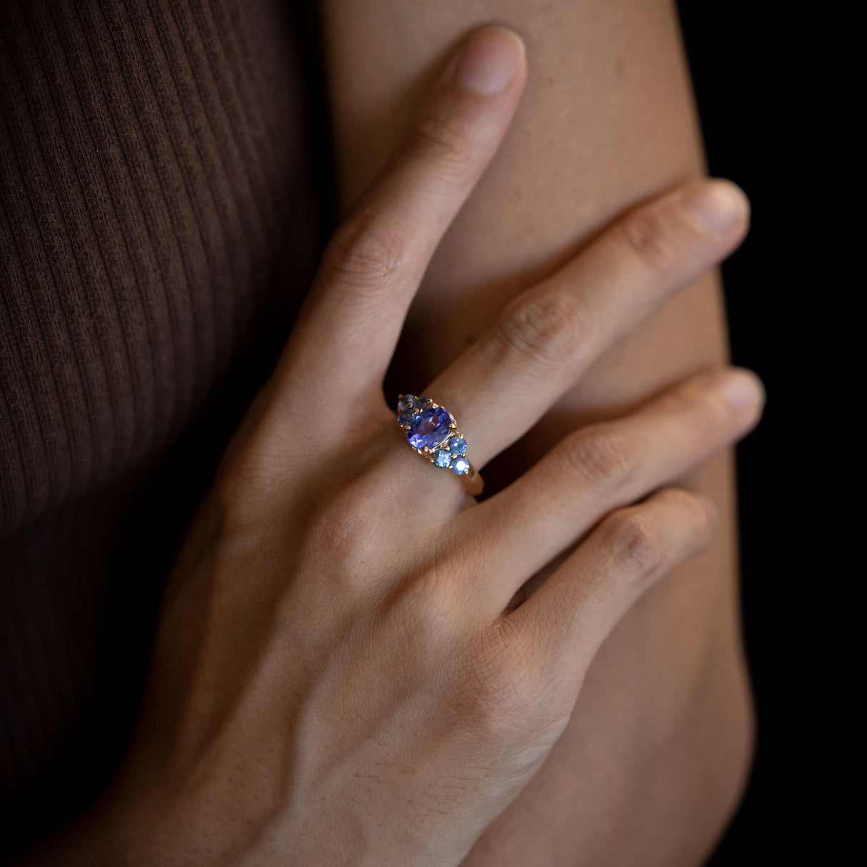 Bluebell Bouquet ring with Tanzanite and Sapphire in 14ct Yellow Gold