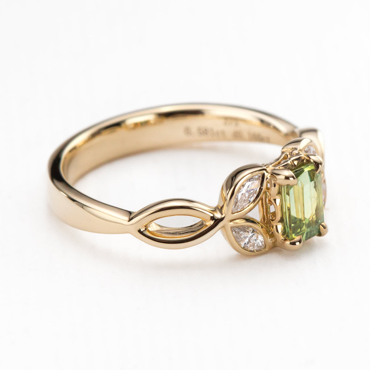 Lime Green Sapphire Nymphia Ring