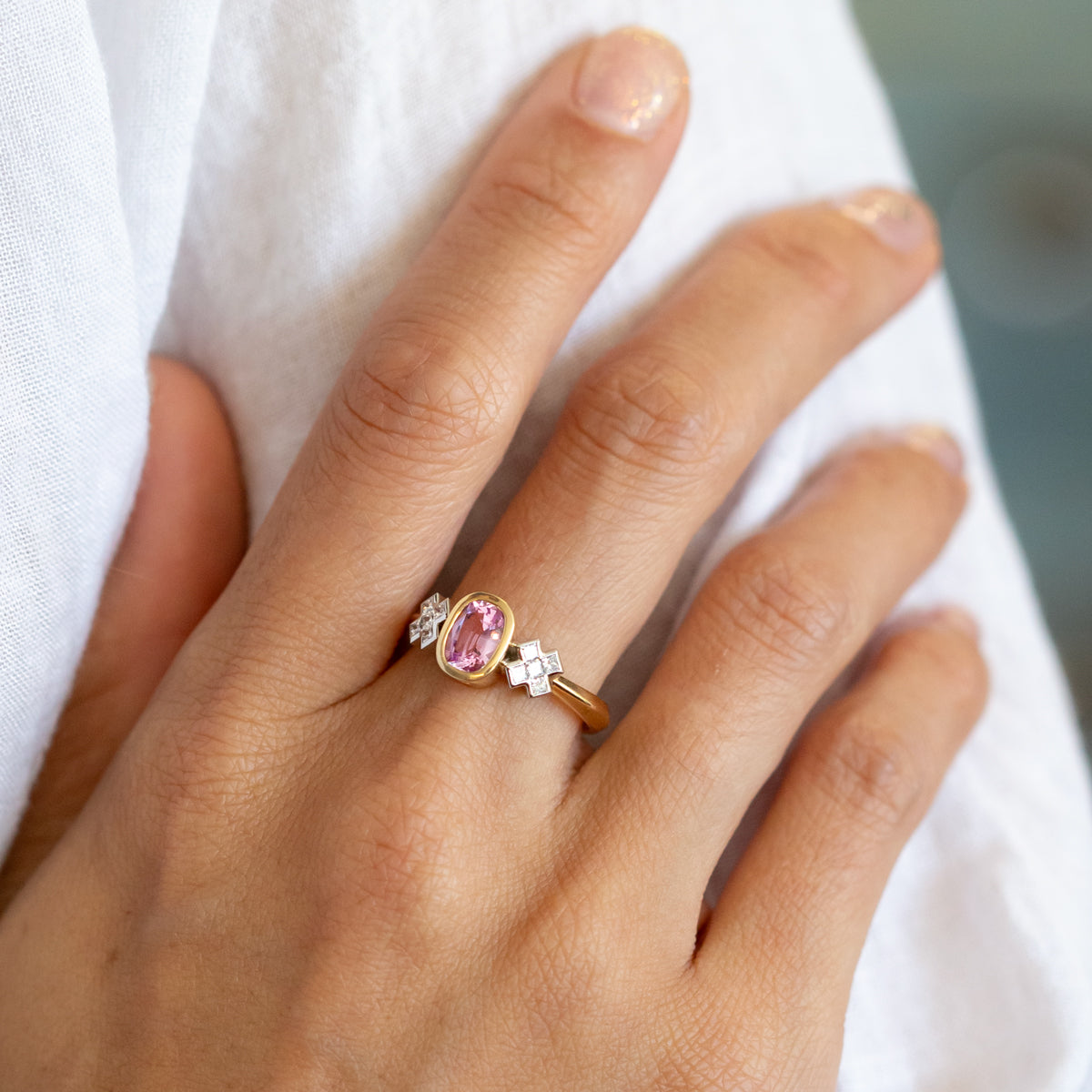 Pastel Pink Sapphire Kiss Kiss Ring