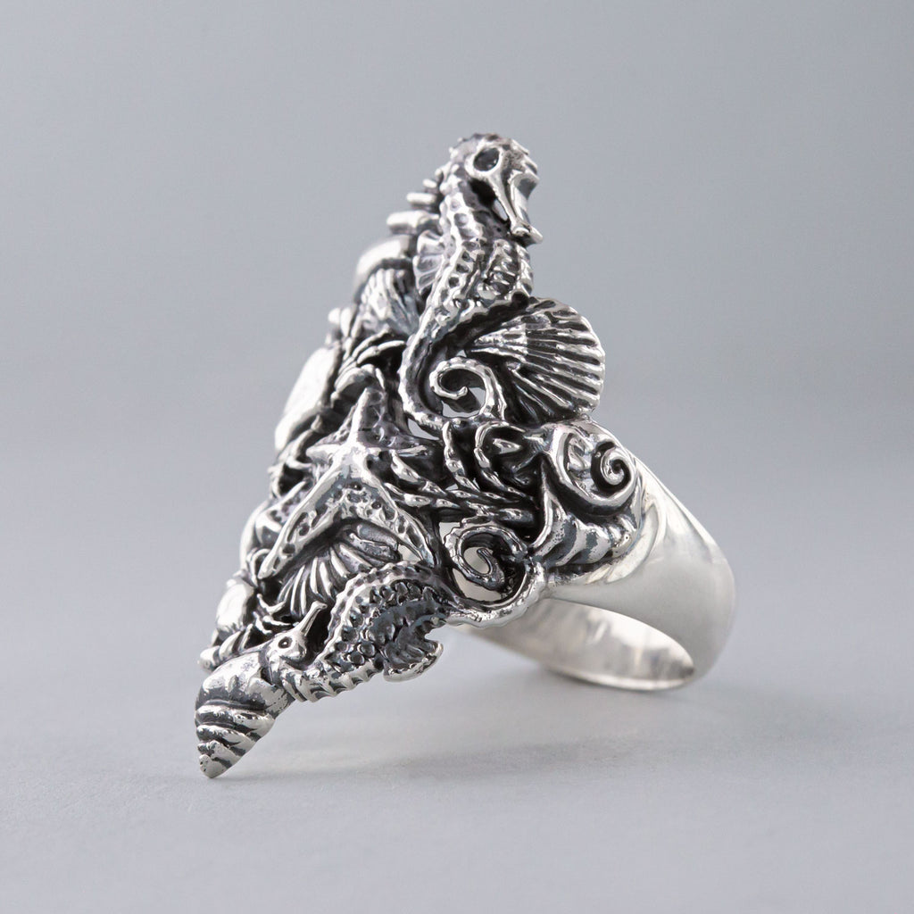 Seahorse Garden Ring