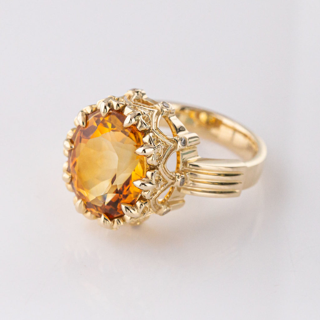 6.80 carat Citrine Royal Diadem ring with Diamonds in 9 carat Gold