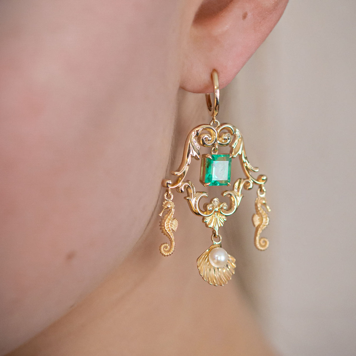 Emerald Underwater Chandelier earrings in 9 carat Gold